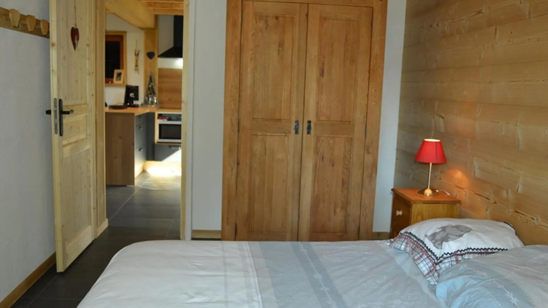 Chalet Cosy 6 Personnes, 80 M², Proche Pistes Et Village, Poele A Bois, Parking, Non Fumeur - Fr-1-733-145 Crest-Voland